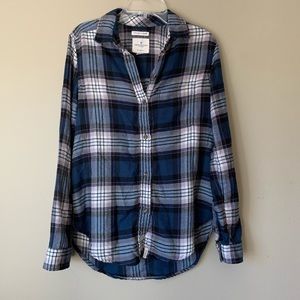 American Eagle Boyfriend Fit Flannel fits up to XS